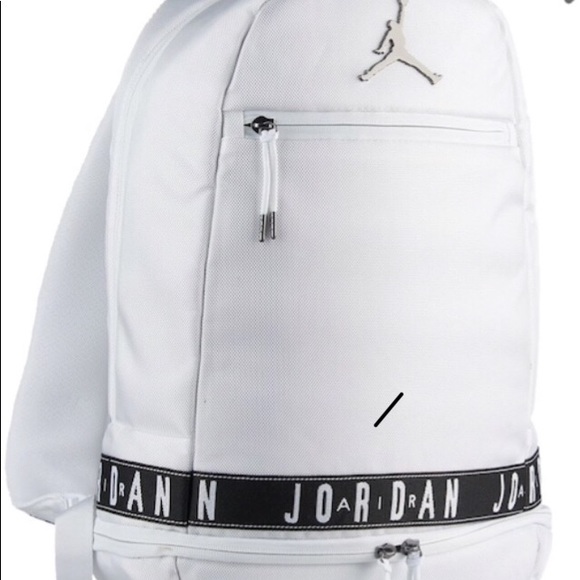 Jordan Other - NWT Jordan skyline logo backpack